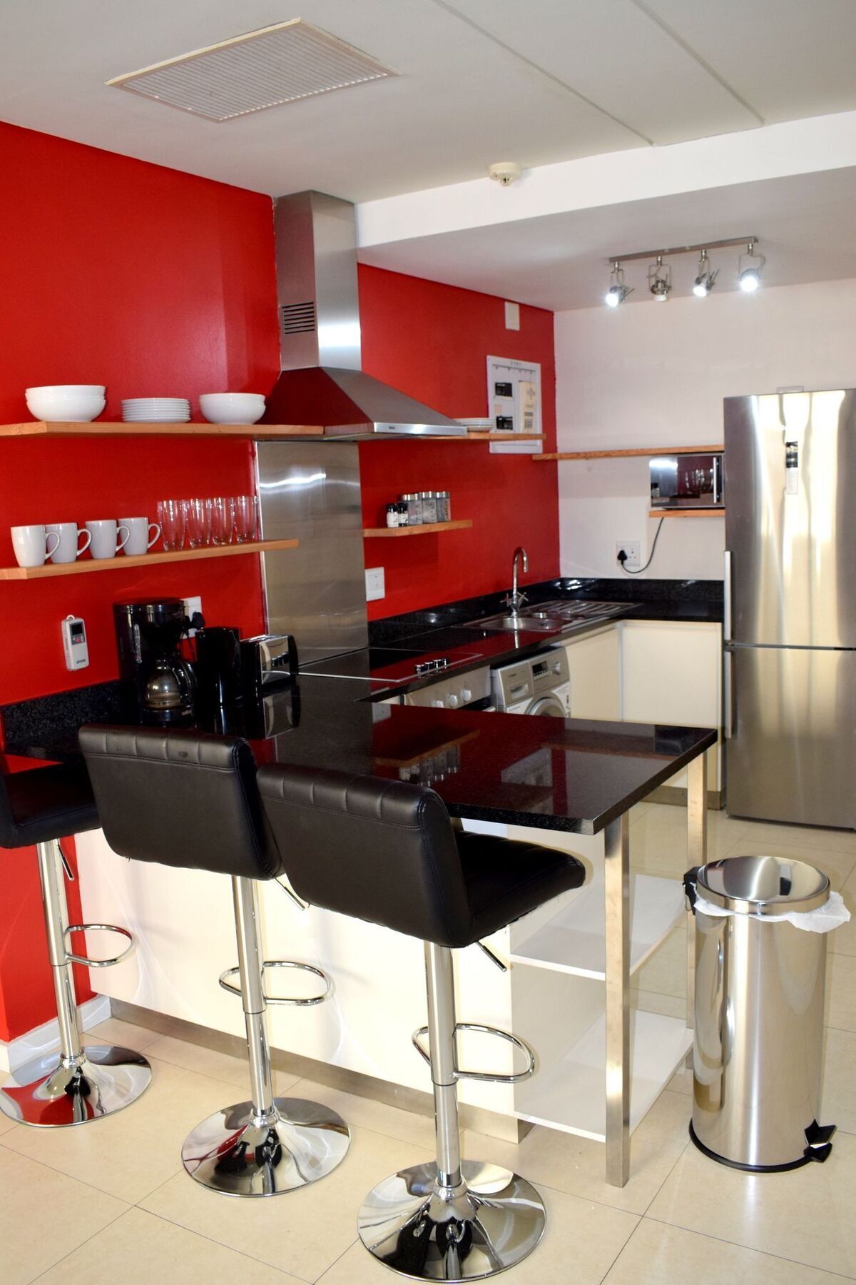 Apartment Living *